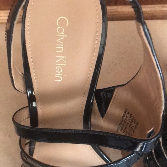 “NEW ARRIVALS”  Brand-new Women’s CALVIN KLEIN tegin strappy dress high heel - Picture 11 of 11